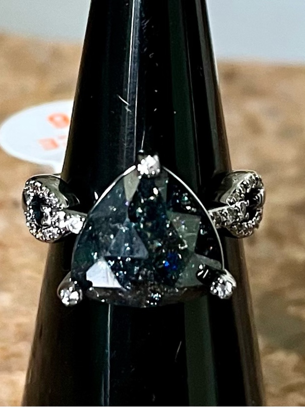 Bomb Party Bedazzling Trio Trillion-Cut Teal Stone Hematite Twist Ring
